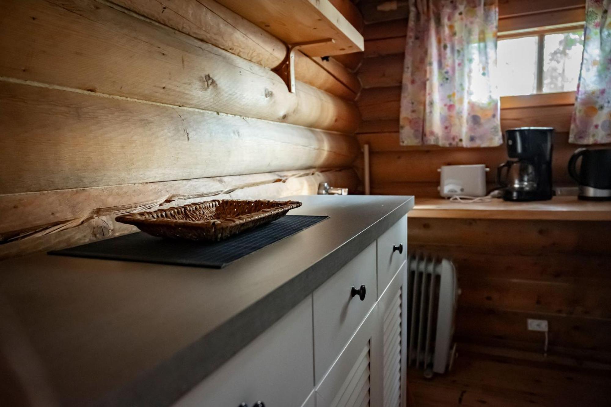 Ik Hotel & Camping Keuruu Zimmer foto